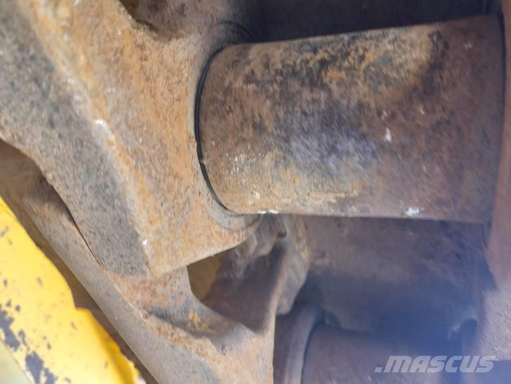 Komatsu D61PX-24EO Kāpurķēžu buldozeri