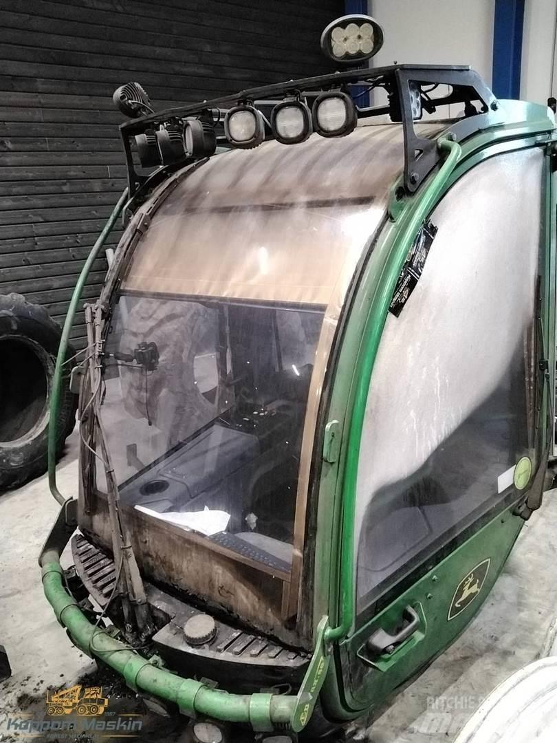 John Deere 1470g Kabīnes un interjers