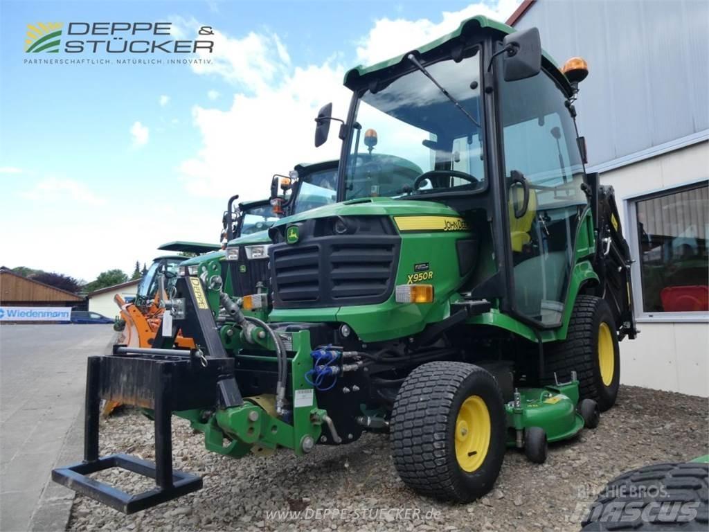 John Deere X950R Kompaktie traktori