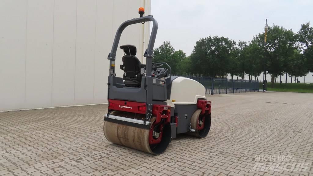 Dynapac CC1200 VI Divvalču grunts veltņi