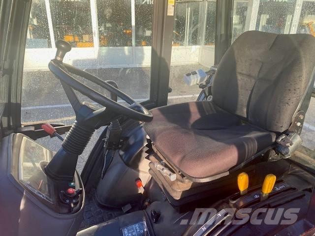 Kubota B 2410 Kompaktie traktori