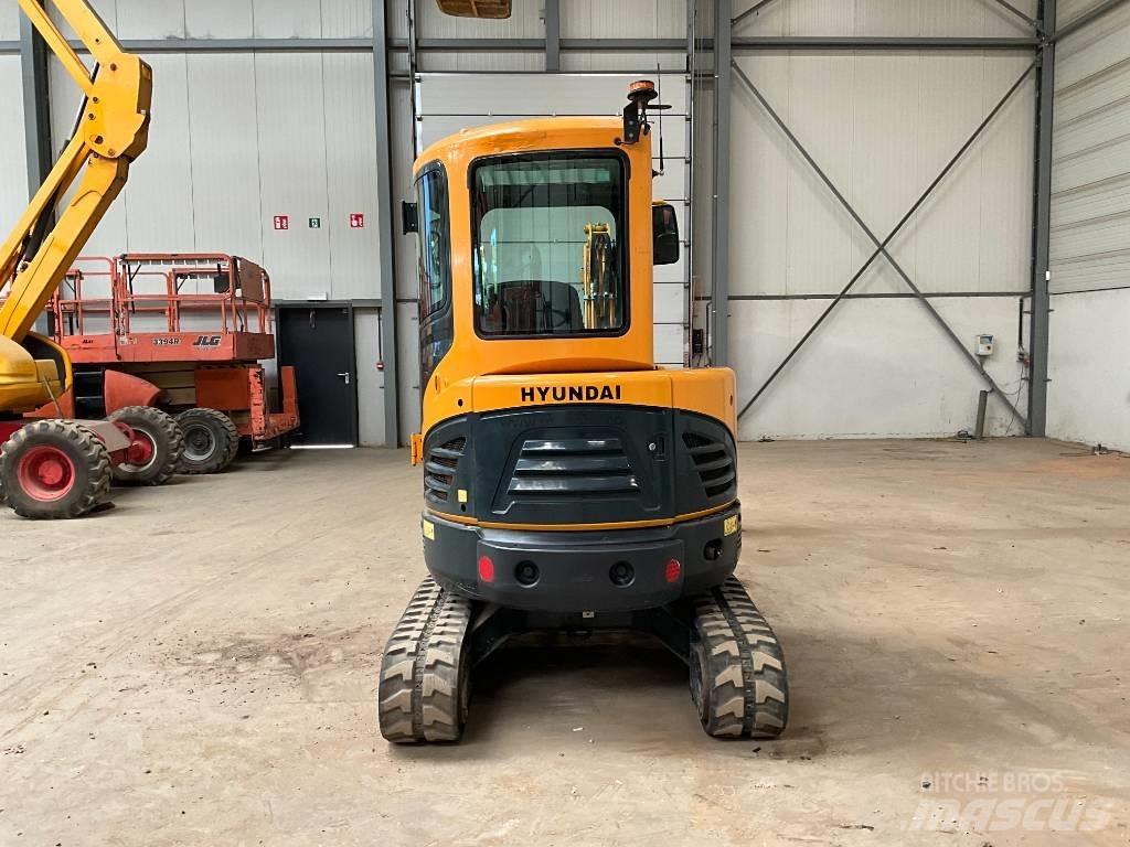 Hyundai 30 Z-9 AK Mini ekskavatori < 7 t