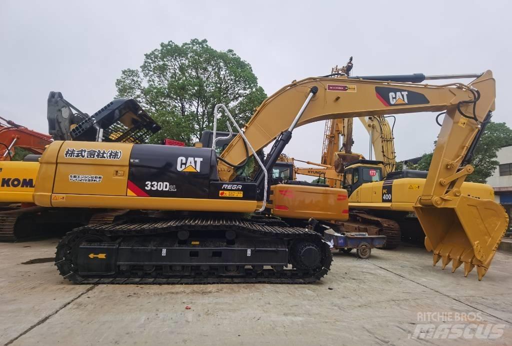 CAT 330 D L Kāpurķēžu ekskavatori