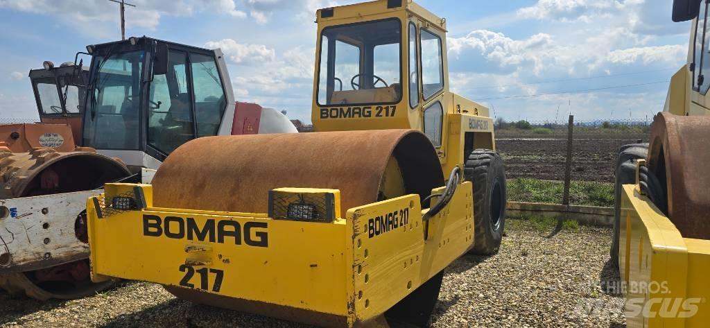Bomag BW 217 D Vienvalča grunts veltņi