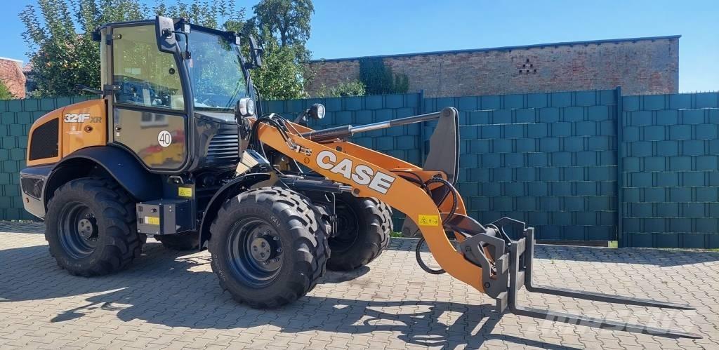 CASE 321 F Evolution Iekrāvēji uz riteņiem