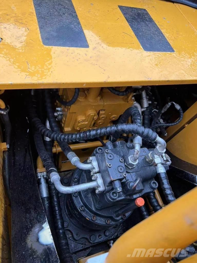 Sany SY 235 C Kāpurķēžu ekskavatori