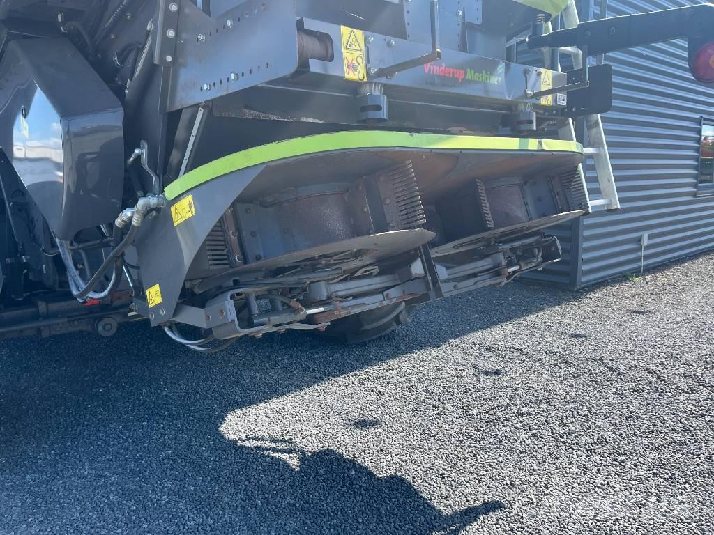 CLAAS Lexion 780 TT Ražas novākšanas kombaini