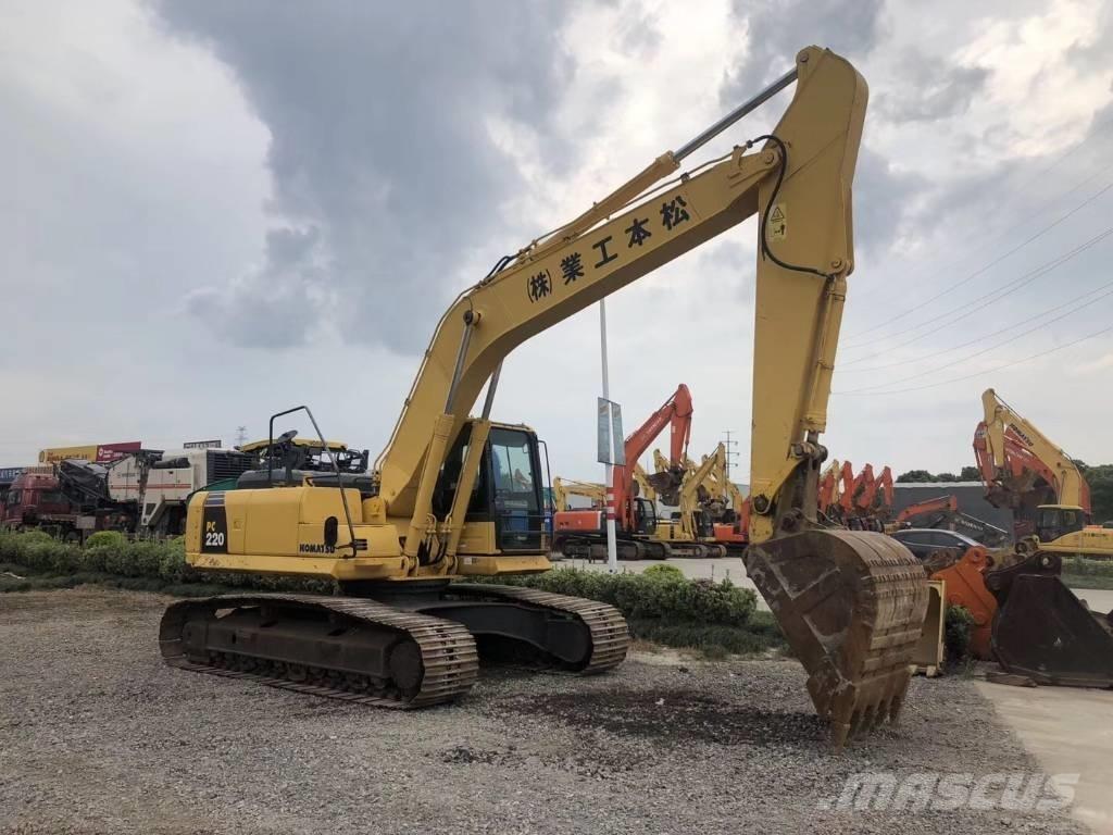 Komatsu PC 220-8 Kāpurķēžu ekskavatori