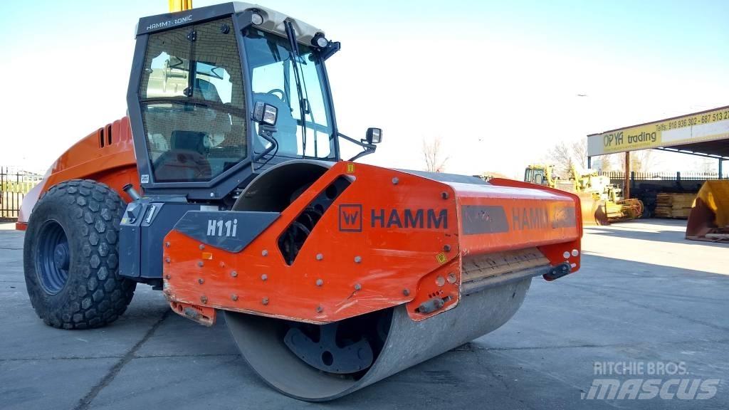 Hamm H11 i Vienvalča grunts veltņi