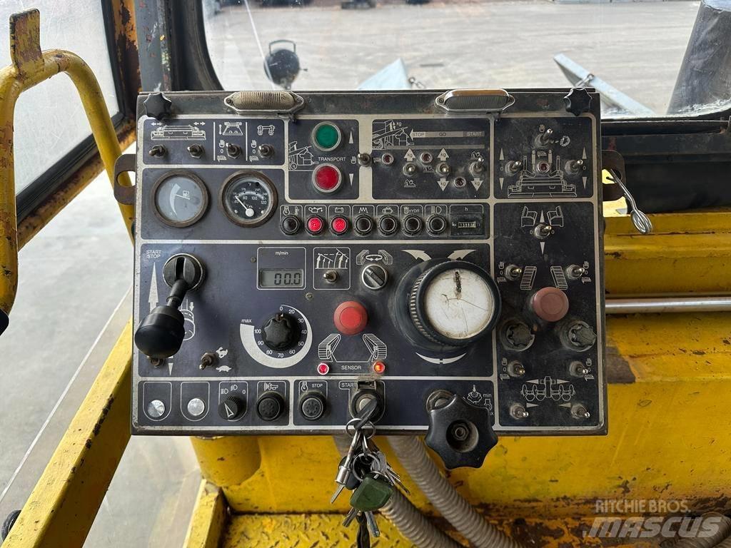 Demag DF 140 C Asfalta klājēji