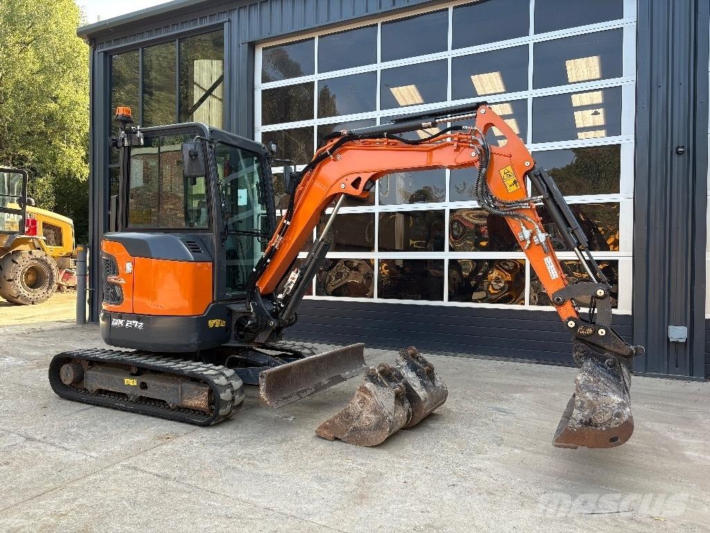 Doosan DX 27 Z Mini ekskavatori < 7 t