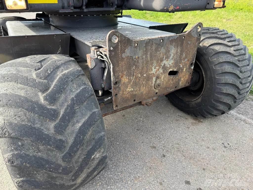 Volvo EW140 Ekskavatori uz riteņiem