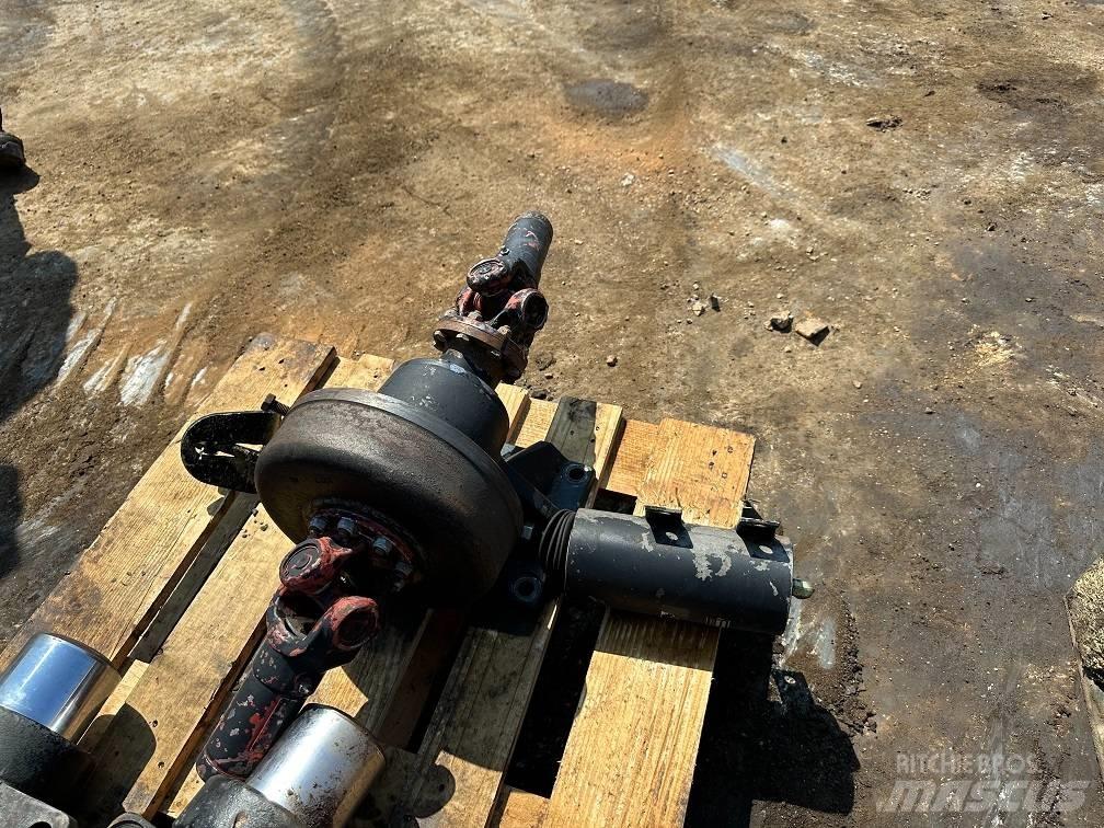 CAT 214 B FT gearbox Ekskavatori uz riteņiem