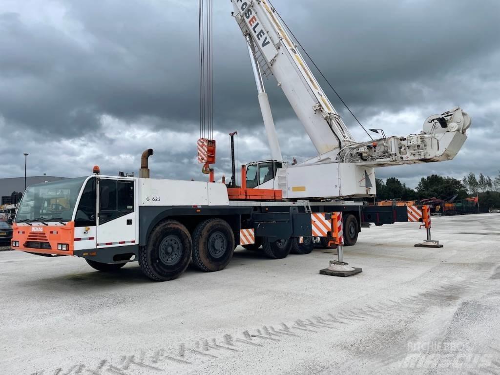Demag AC 300 Visurgājēji celtņi