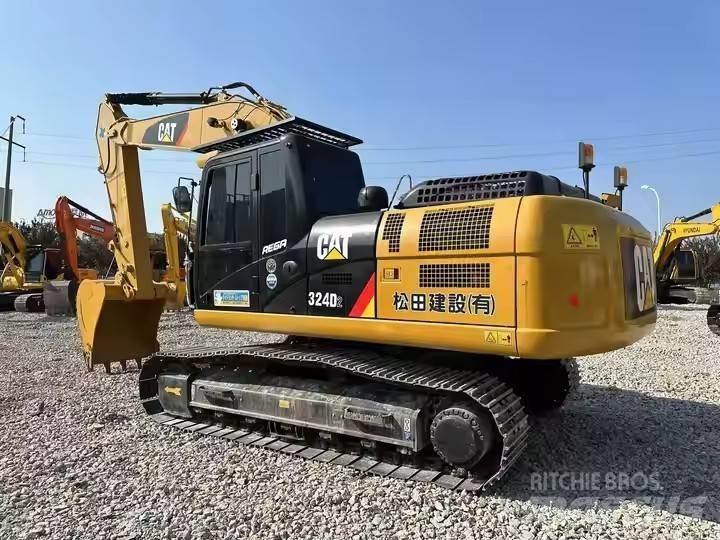CAT CAT324D2 Kāpurķēžu ekskavatori