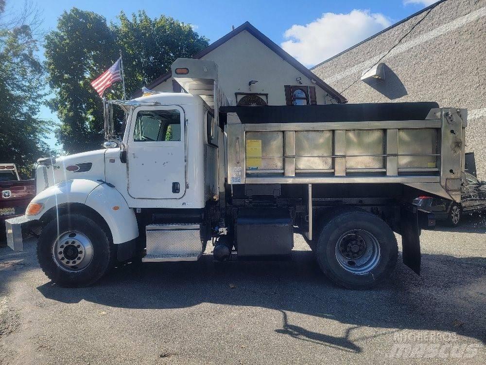 Peterbilt 340 Pašizgāzējs