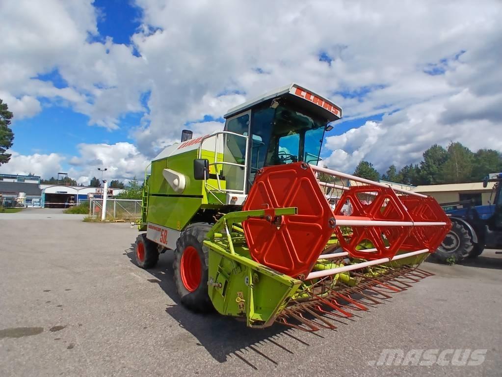 CLAAS Dominator 58 S Ražas novākšanas kombaini