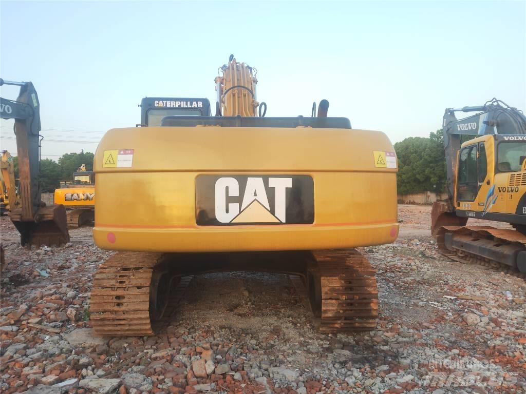 CAT 325C Kāpurķēžu ekskavatori