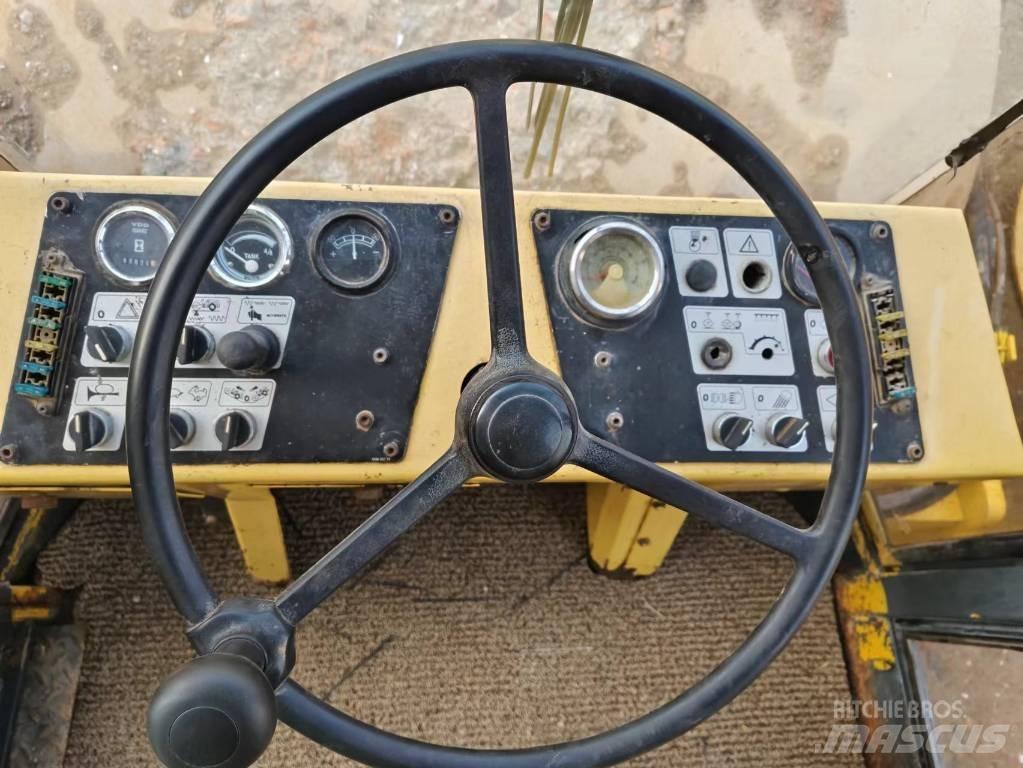 Bomag BW 217 Vienvalča grunts veltņi
