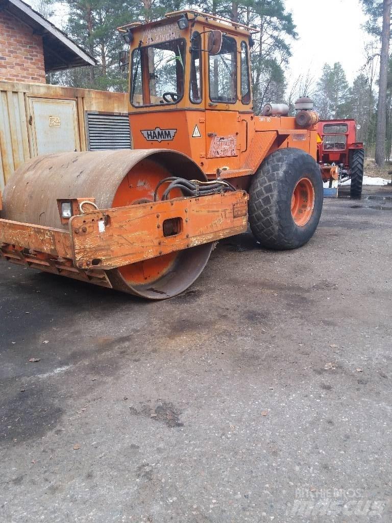 Hamm 2411 SD Vienvalča grunts veltņi
