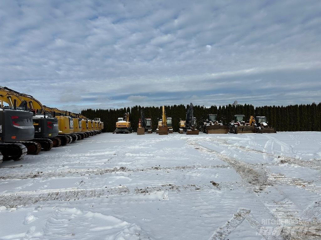 Komatsu PC 210 LC-11 Kāpurķēžu ekskavatori