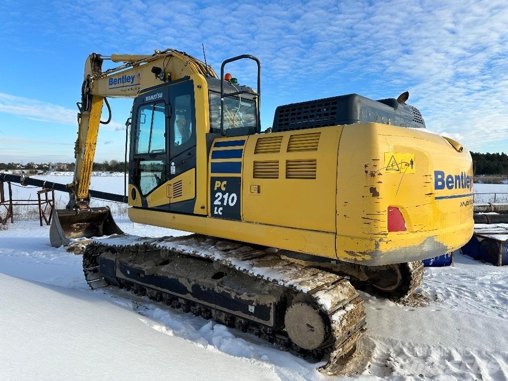 Komatsu PC 210 LC-11 Kāpurķēžu ekskavatori
