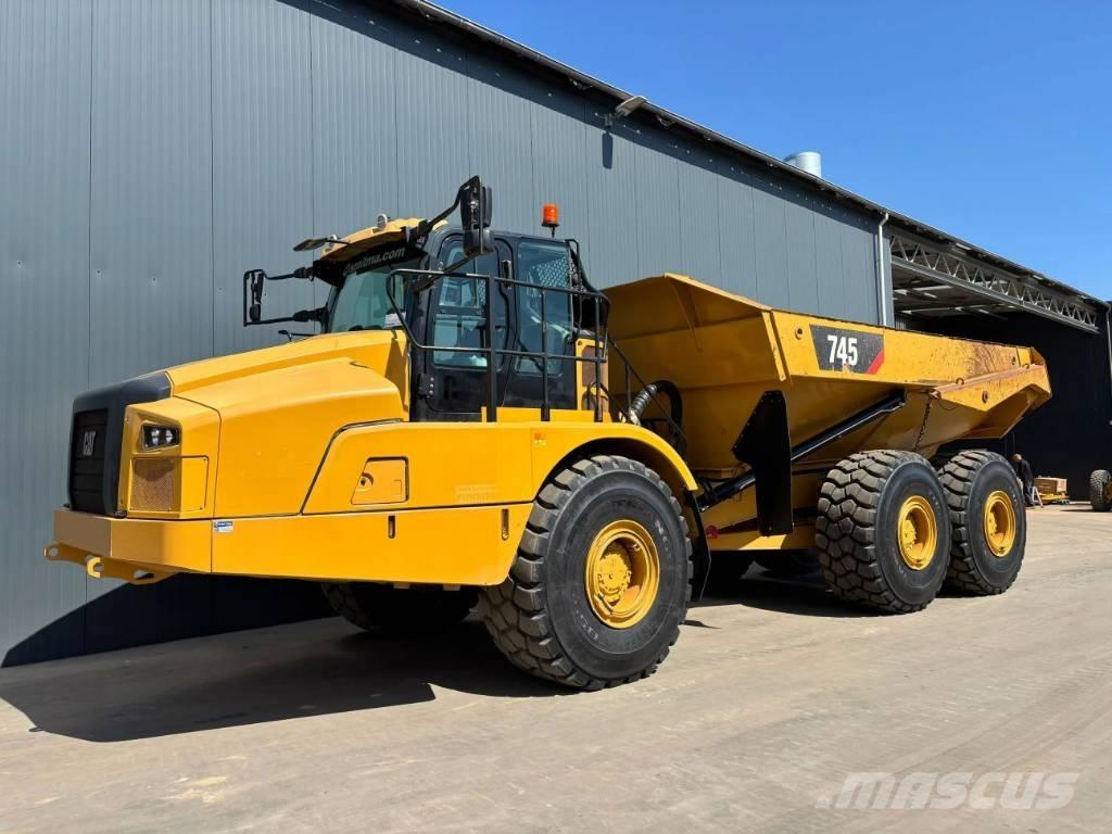 CAT 745 04A Artikulētie pašizgāzēji
