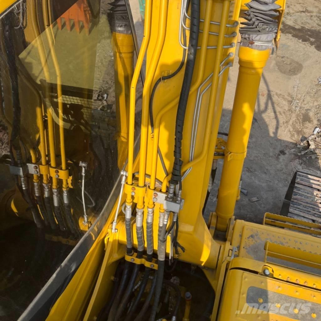 Komatsu PC 120 Vidēja lieluma ekskavatori 7 t - 12 t