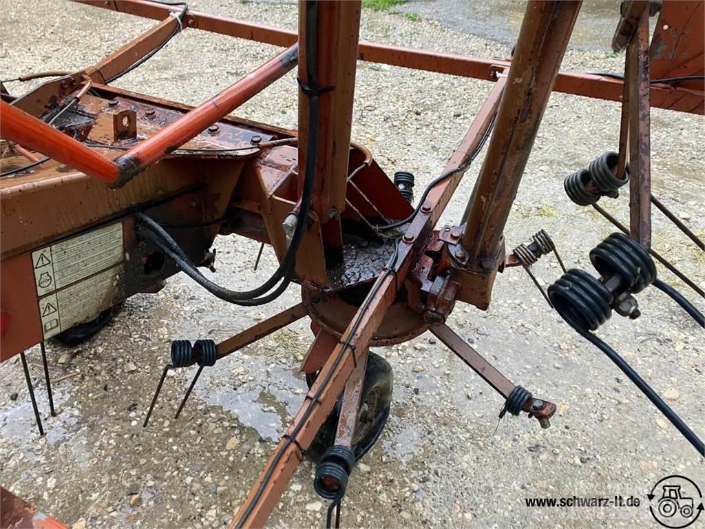Kuhn GF 8501 Grābekļi un siena ārdītāji
