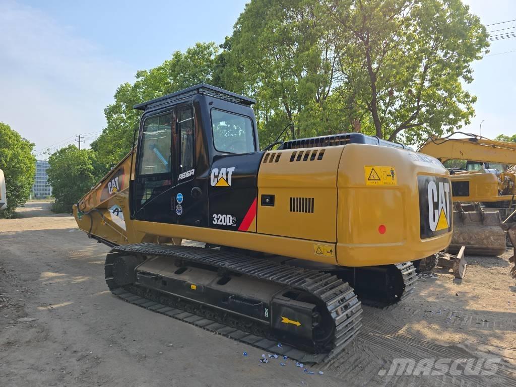 CAT 320D2 Kāpurķēžu ekskavatori