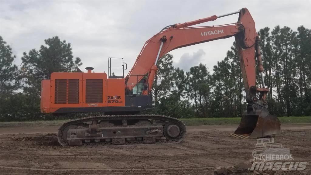 Hitachi ZX 670 Kāpurķēžu ekskavatori