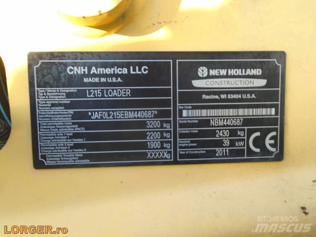 New Holland L 215 Lietoti riteņu kompaktiekrāvēji