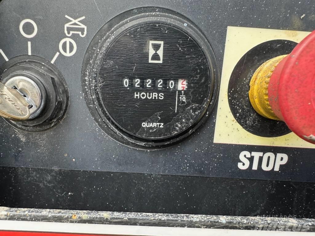 Genie GS 4069 RT Šķerveida pacēlāji