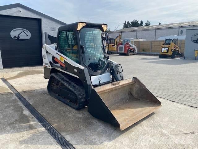 Bobcat T 450 Lietoti riteņu kompaktiekrāvēji