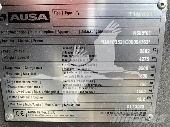 Ausa T144H Teleskopiskie manipulatori