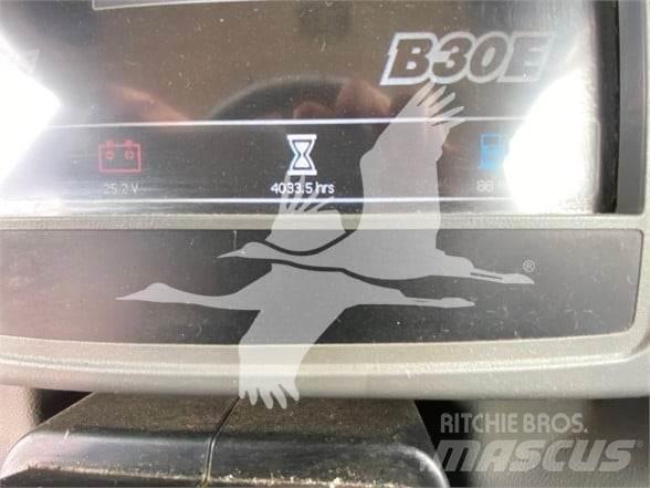 Bell B30E Artikulētie pašizgāzēji