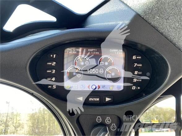 Bobcat T450 Lietoti riteņu kompaktiekrāvēji