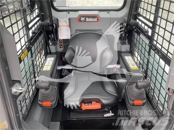 Bobcat T66 Lietoti riteņu kompaktiekrāvēji