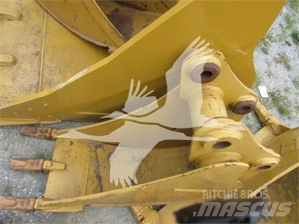 CAT 2395986 Kausi