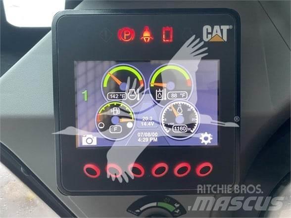 CAT 259D3 Lietoti riteņu kompaktiekrāvēji