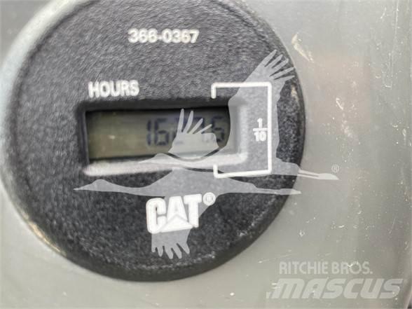 CAT 311FLRR Kāpurķēžu ekskavatori