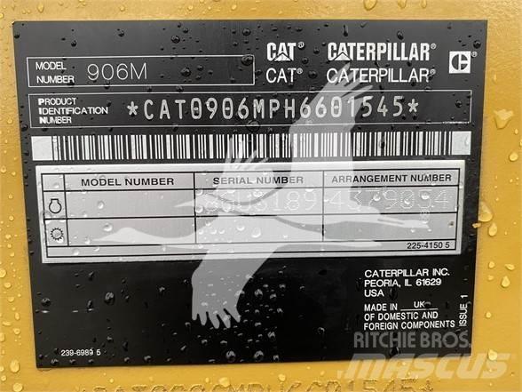 CAT 906M Iekrāvēji uz riteņiem