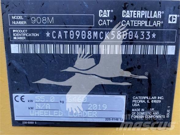 CAT 908M Iekrāvēji uz riteņiem