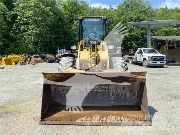 CAT 928HZ Iekrāvēji uz riteņiem