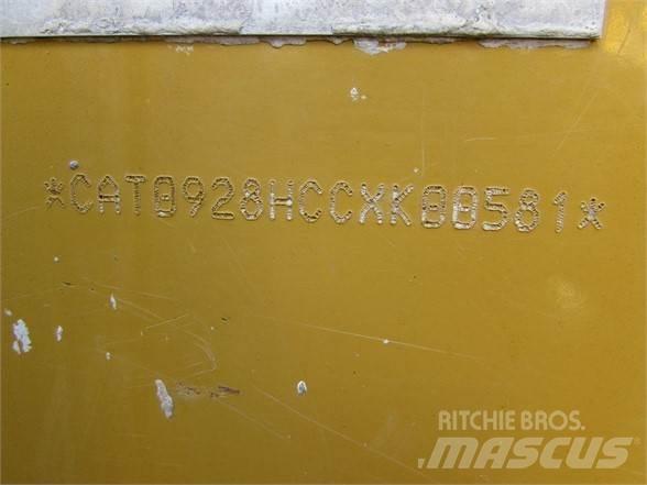 CAT 928HZ Iekrāvēji uz riteņiem