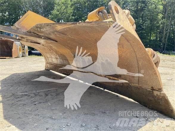 CAT D7E Kāpurķēžu buldozeri