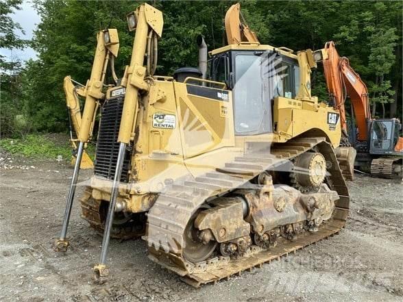 CAT D8T Kāpurķēžu buldozeri