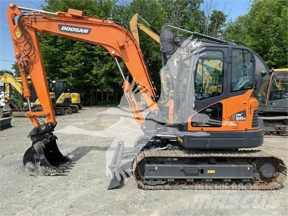 Doosan DX85R-3 Kāpurķēžu ekskavatori