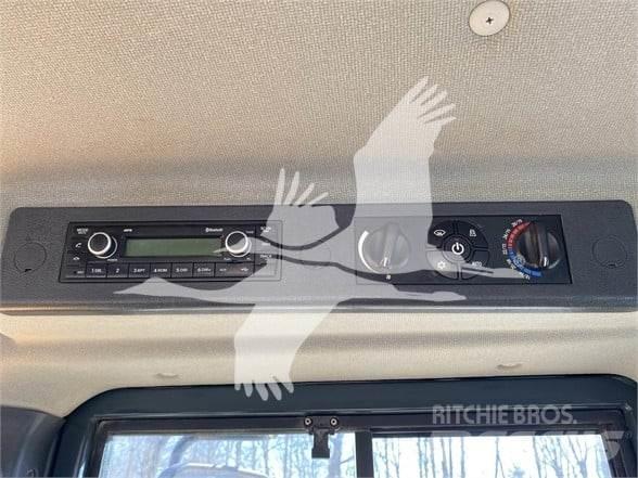 Hyundai HL970 Iekrāvēji uz riteņiem