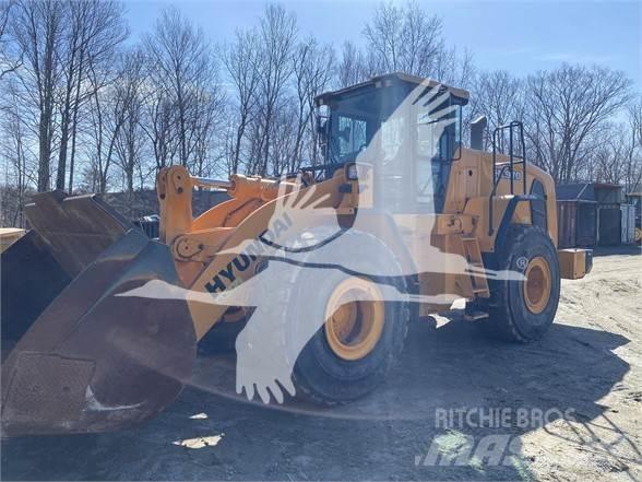 Hyundai HL970 Iekrāvēji uz riteņiem